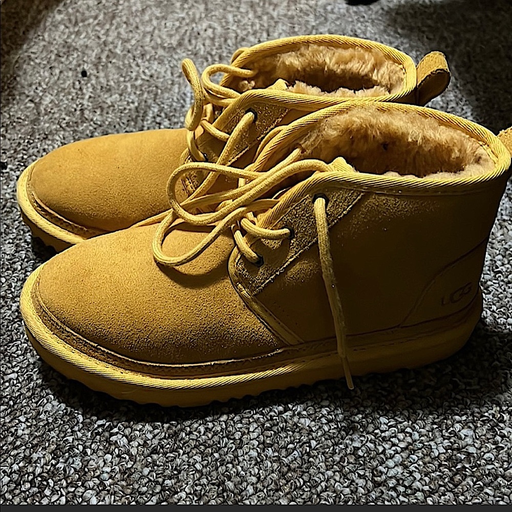 Ugg Women’s Neumel boots